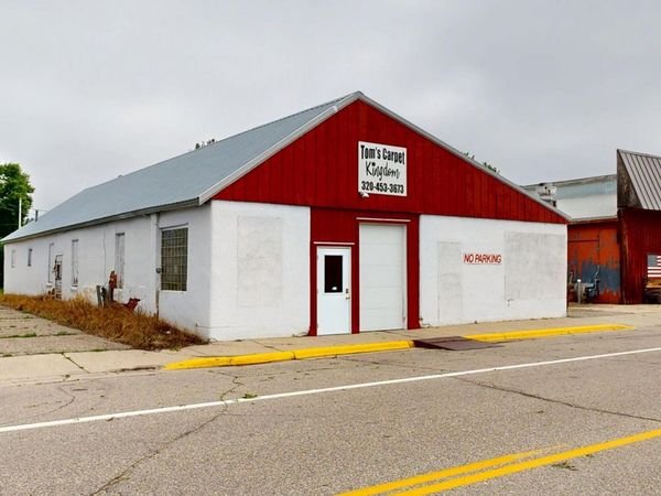 130 Stearns Avenue W, Eden Valley, MN 55329