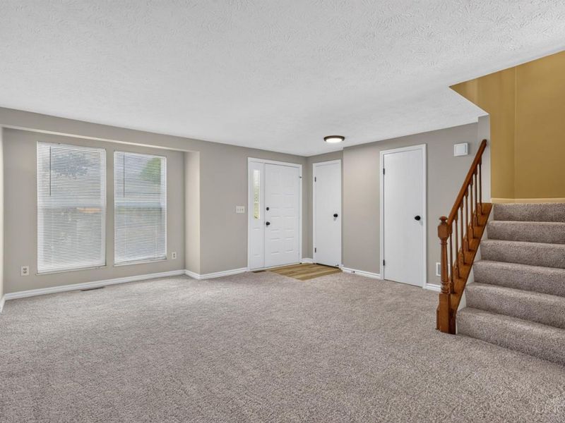 6662 Ashley Court, Mason, OH 45040 Photo 4
