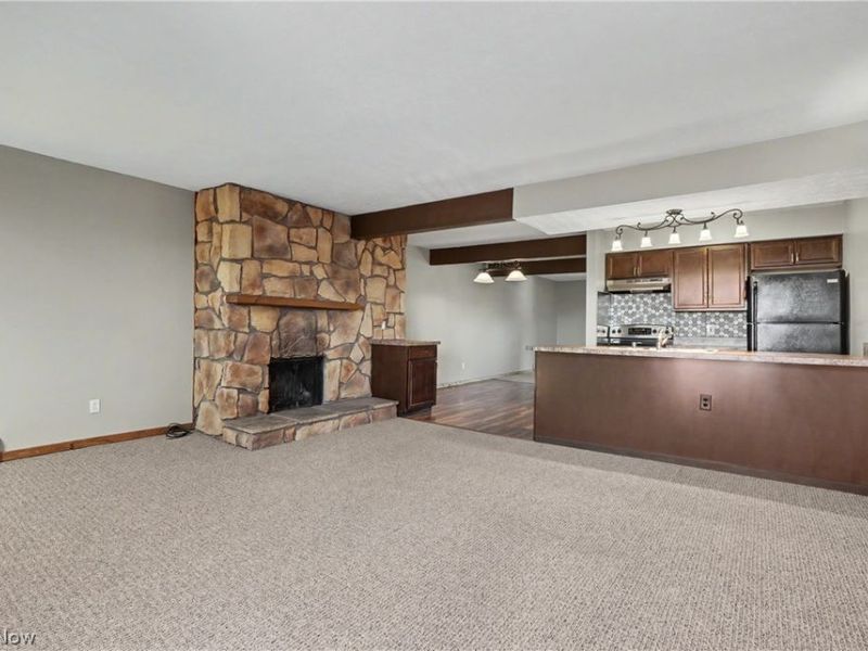 1605 Treetop Trail, Unit A, Akron, OH 44313 Photo 12