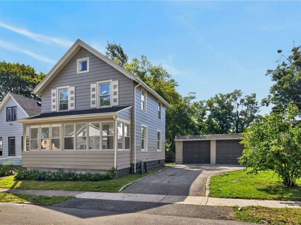 51 High St , Rochester, NY 14609
