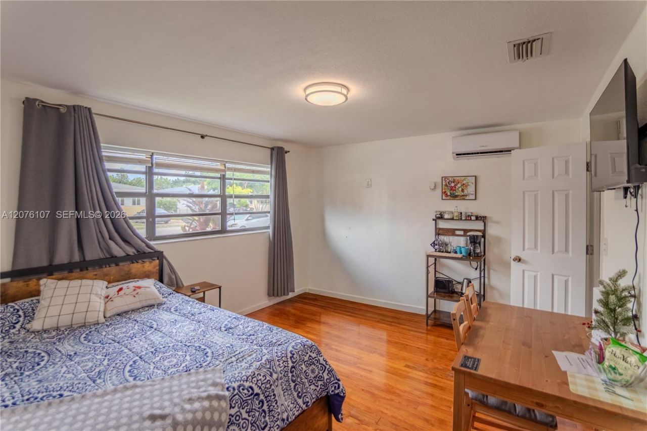 2530 Rodman, Hollywood, FL 33020 Photo