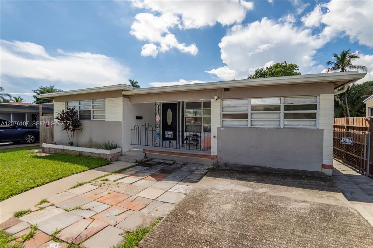 2530 Rodman, Hollywood, FL 33020 Photo