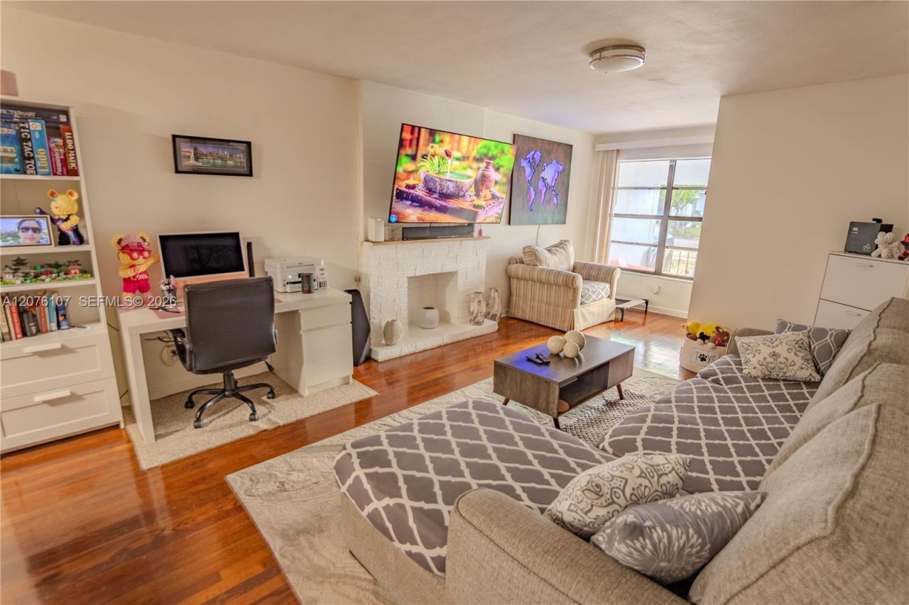 2530 Rodman, Hollywood, FL 33020 Photo