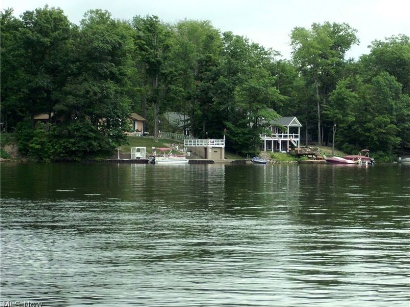 1992 Morning Star Drive, Roaming Shores, OH 44084 Photo 14