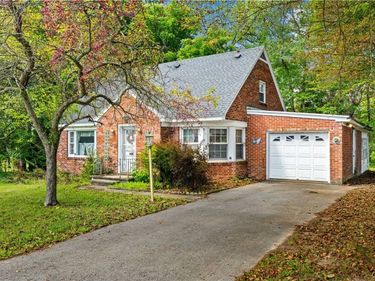 2660 Benton Avenue, Utica, NY 13501