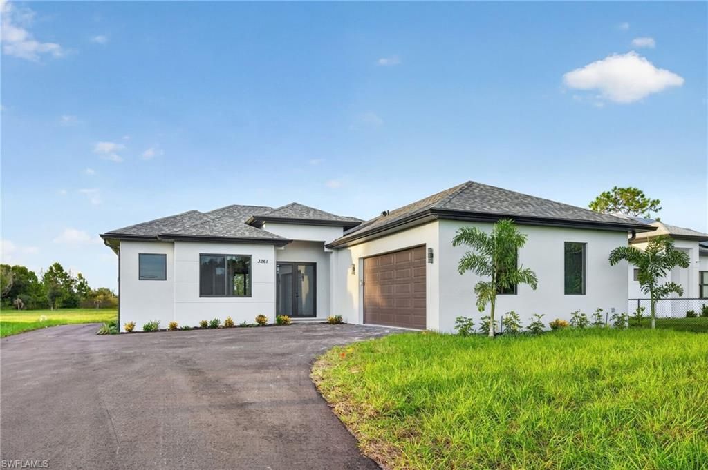 3261 31st Ave Ne, Naples, FL 34120 Photo