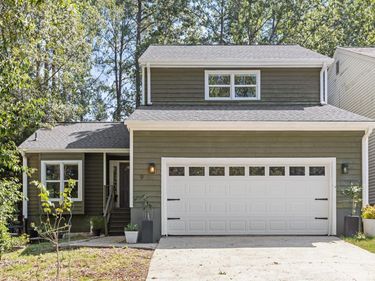 9 Lark Circle, Chapel Hill, NC 27517