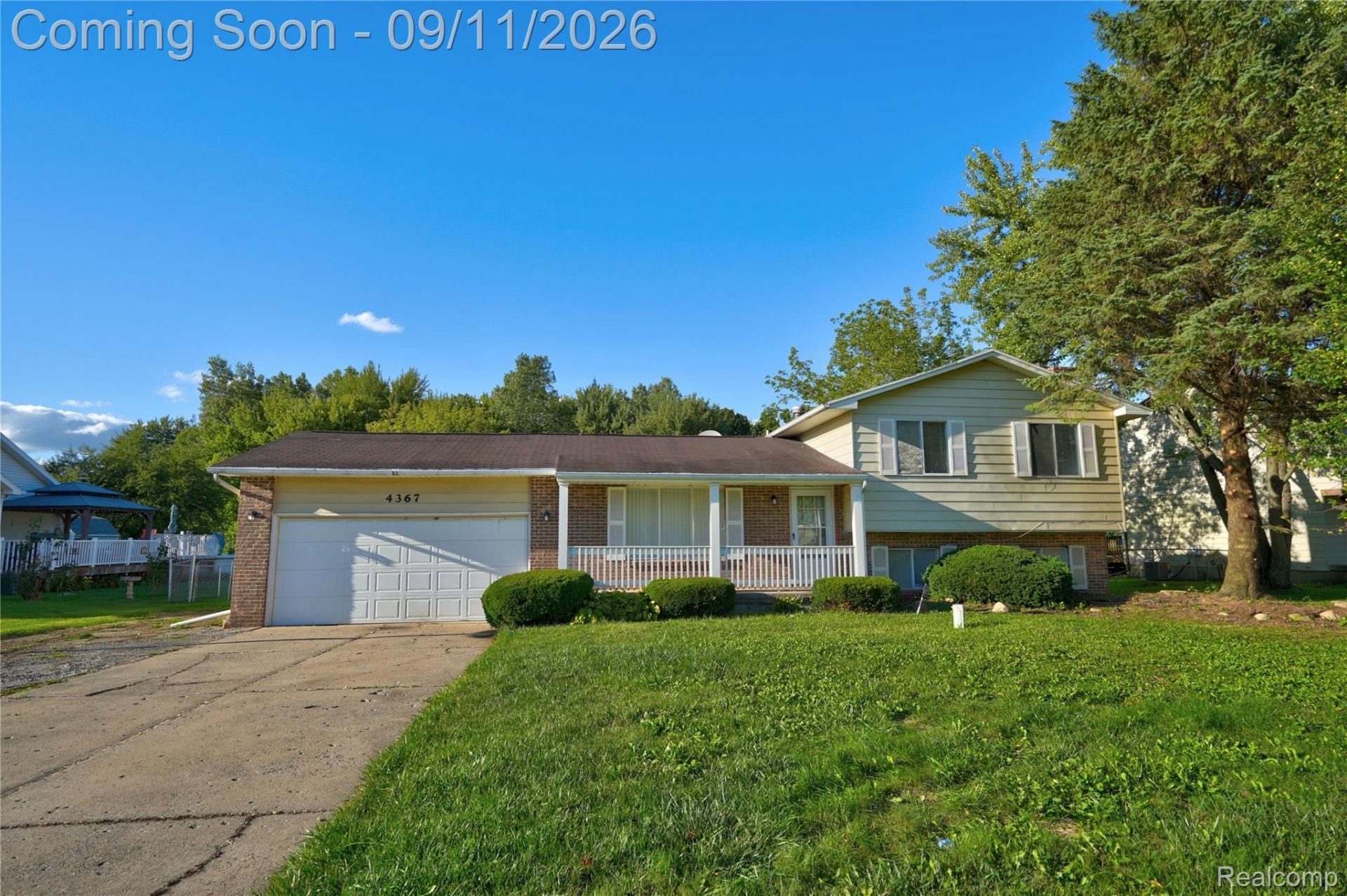 4367 Chicory Lane, Burton, Mi 48519 Main Photo