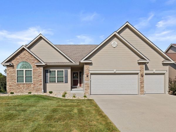 14509 Maple Drive, Urbandale, IA 50323