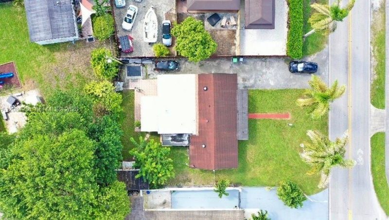 9940 SW 48th St , Miami, FL 33165 Photo