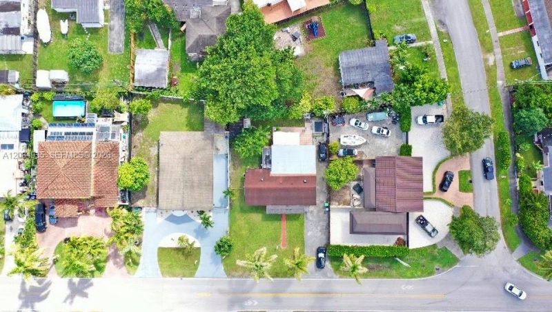 9940 SW 48th St , Miami, FL 33165 Photo