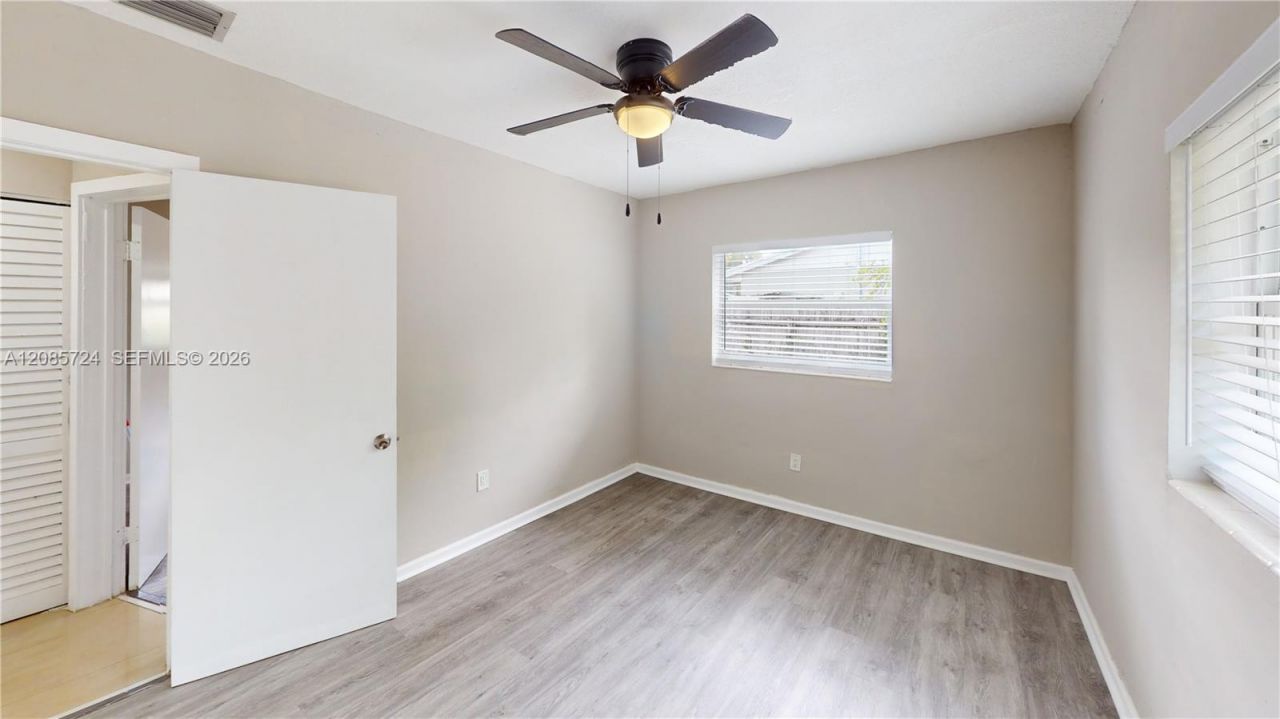 3354 NW 181st St, Miami Gardens, FL 33056 Photo