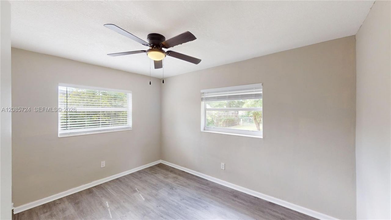 3354 NW 181st St, Miami Gardens, FL 33056 Photo