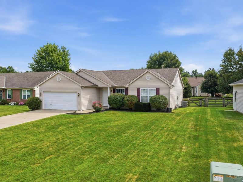 1323 Cross Creek Drive, Goshen Township, OH 45140 Photo 4