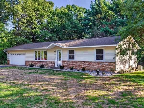 4910 GROVE AVENUE, Wisconsin Rapids, WI 54494