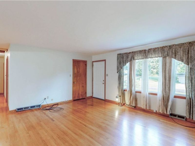 1200 Doralee Drive, Mogadore, OH 44260 Photo 10