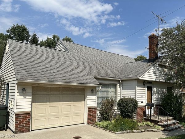 11909 Mccracken Road , Garfield Heights, OH 44125