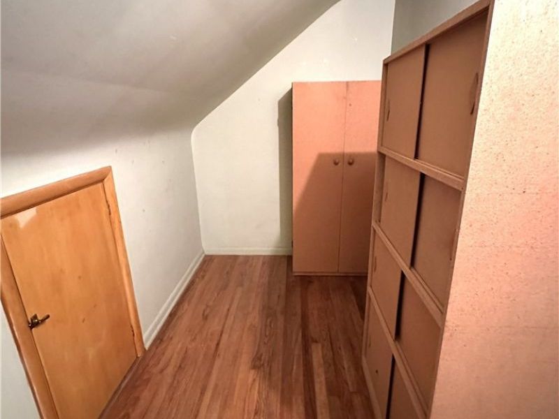 11909 Mccracken Road, Garfield Heights, OH 44125 Photo 17