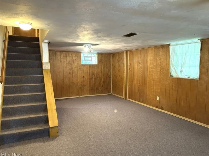 11909 Mccracken Road, Garfield Heights, OH 44125 Photo 25