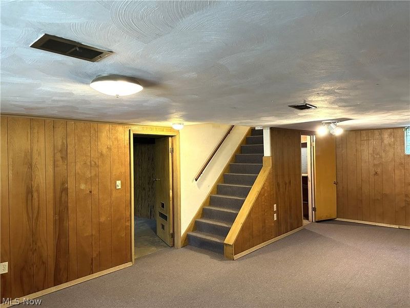 11909 Mccracken Road, Garfield Heights, OH 44125 Photo 26