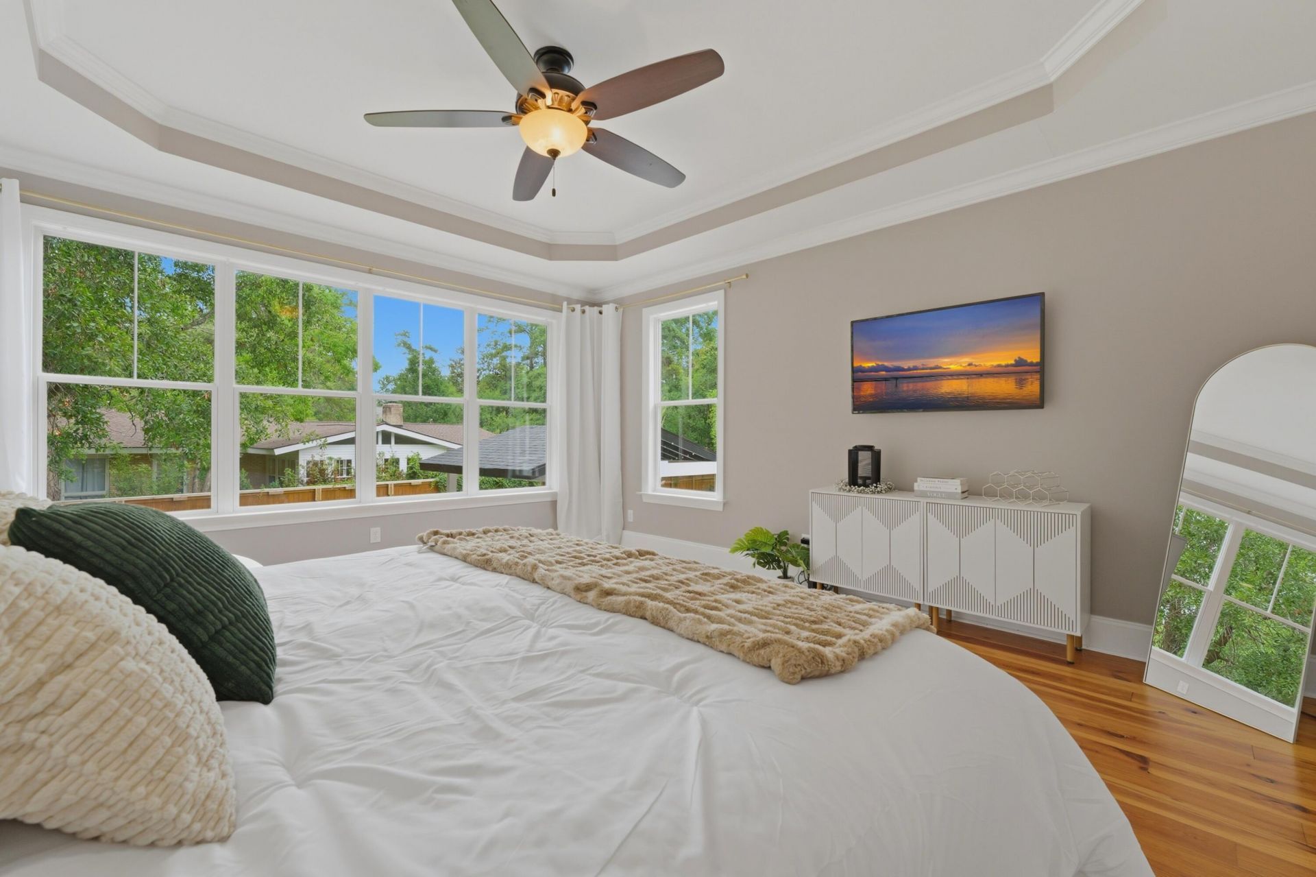206 Clifton Street Photo 23