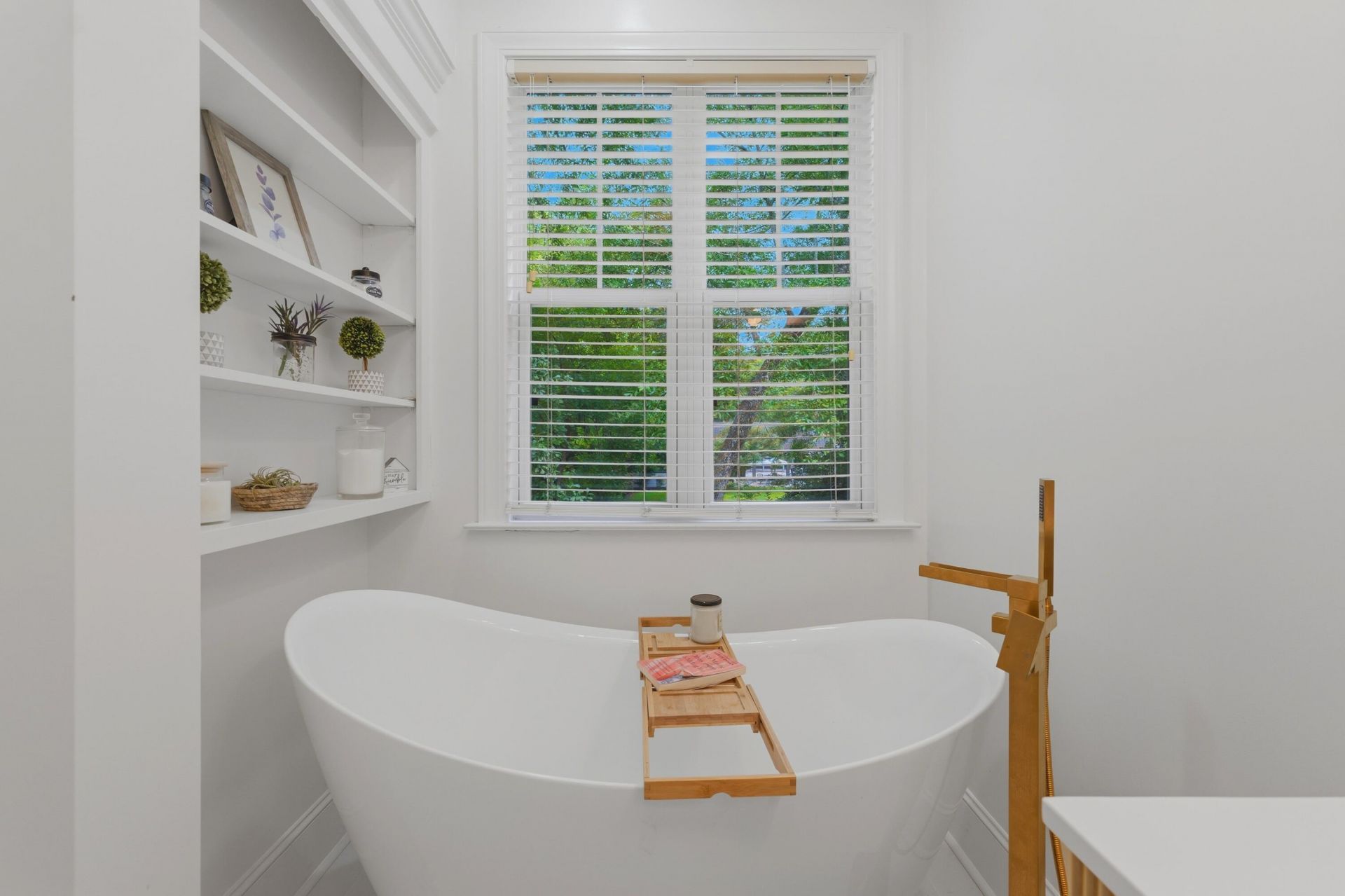 206 Clifton Street Photo 28