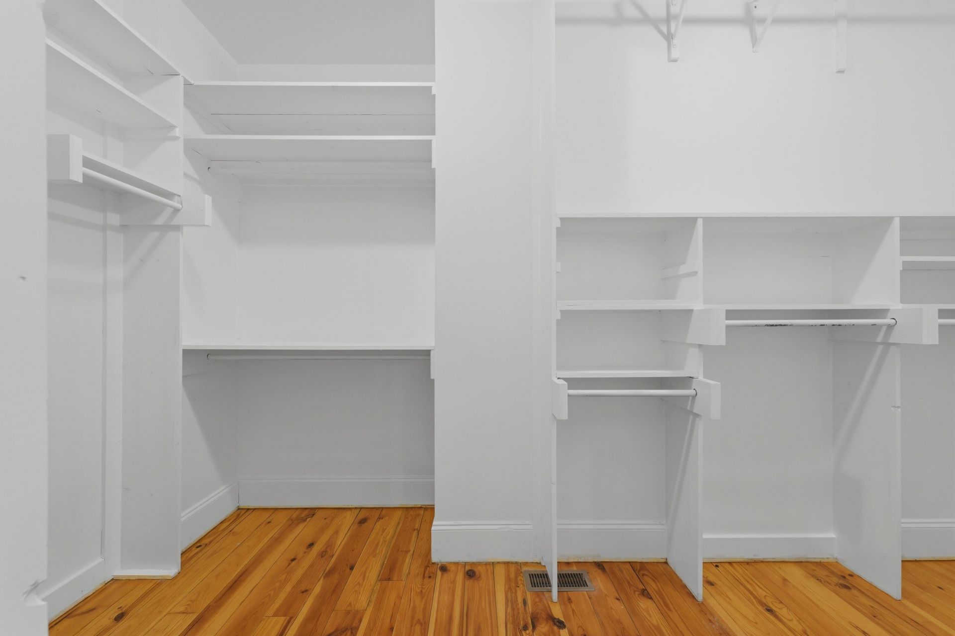 206 Clifton Street Photo 32