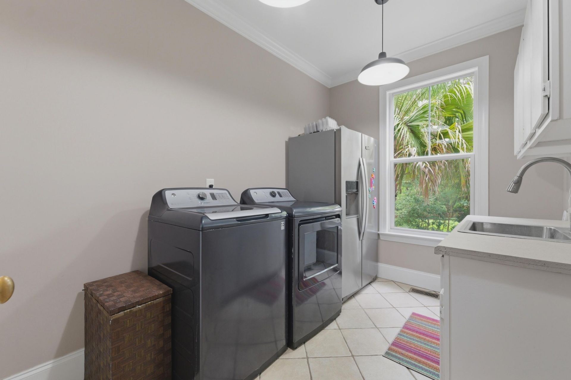 206 Clifton Street Photo 47