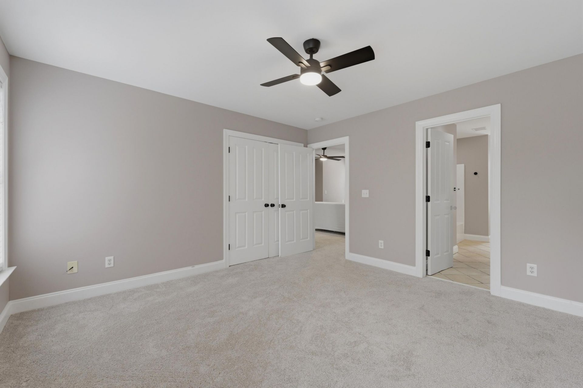 206 Clifton Street Photo 55