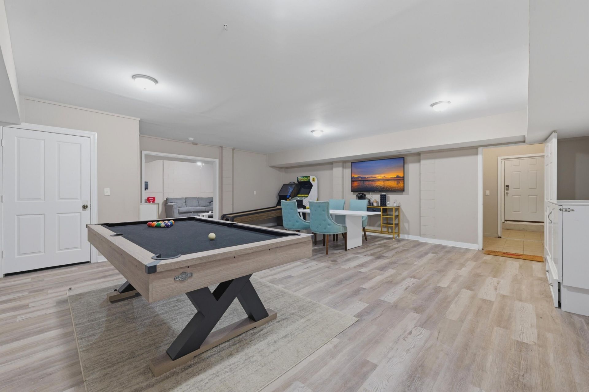 206 Clifton Street Photo 59