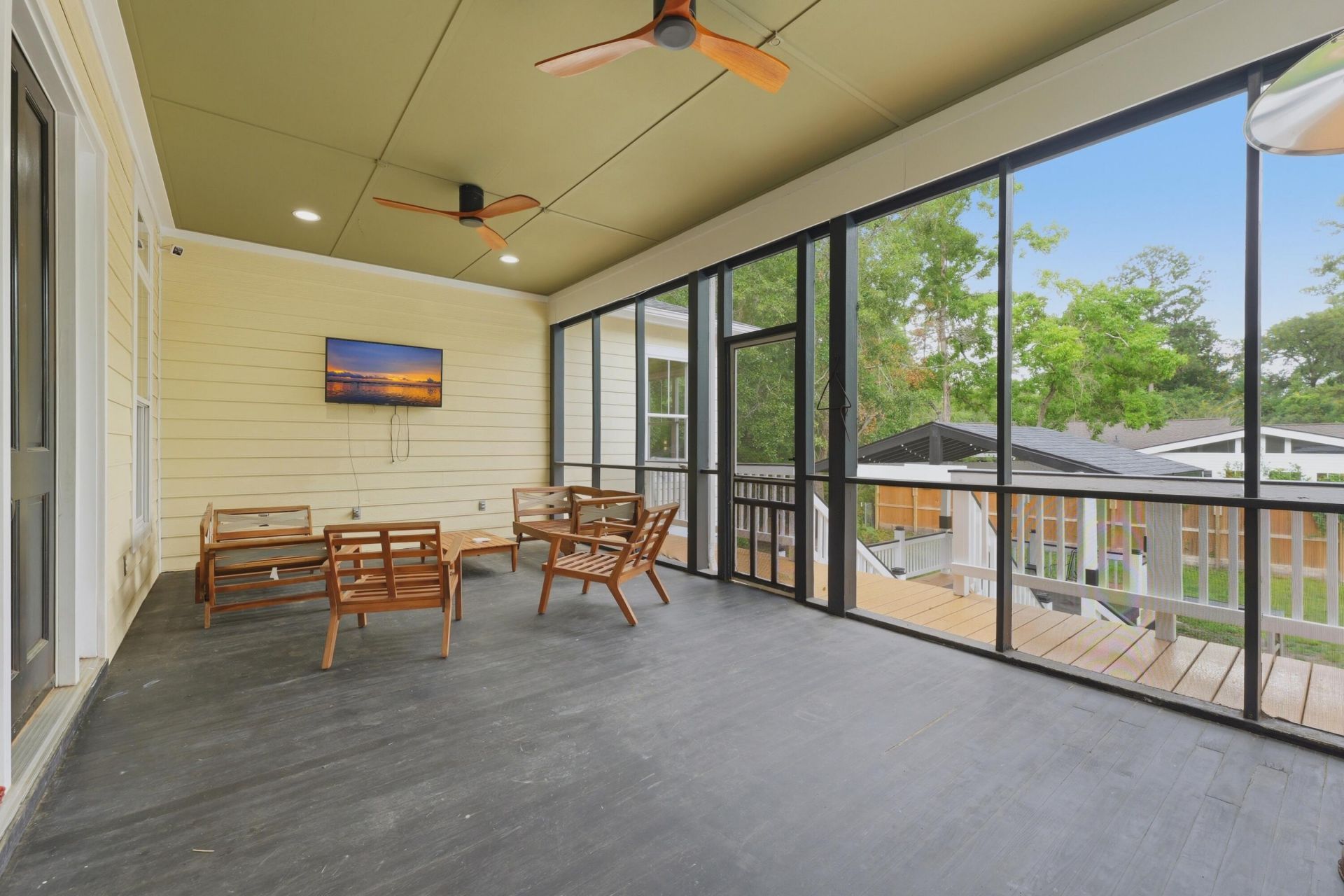 206 Clifton Street Photo 67