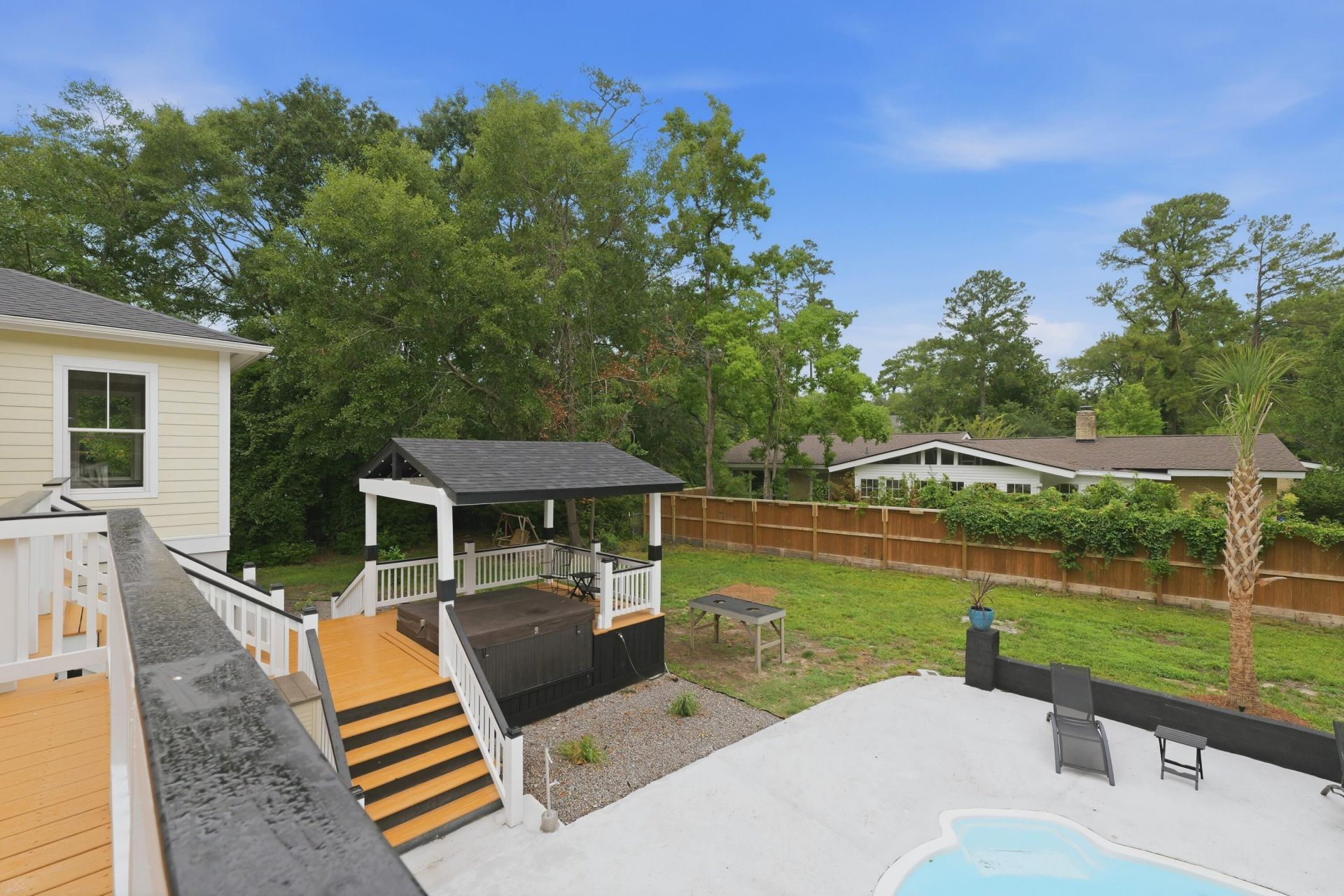206 Clifton Street Photo 69