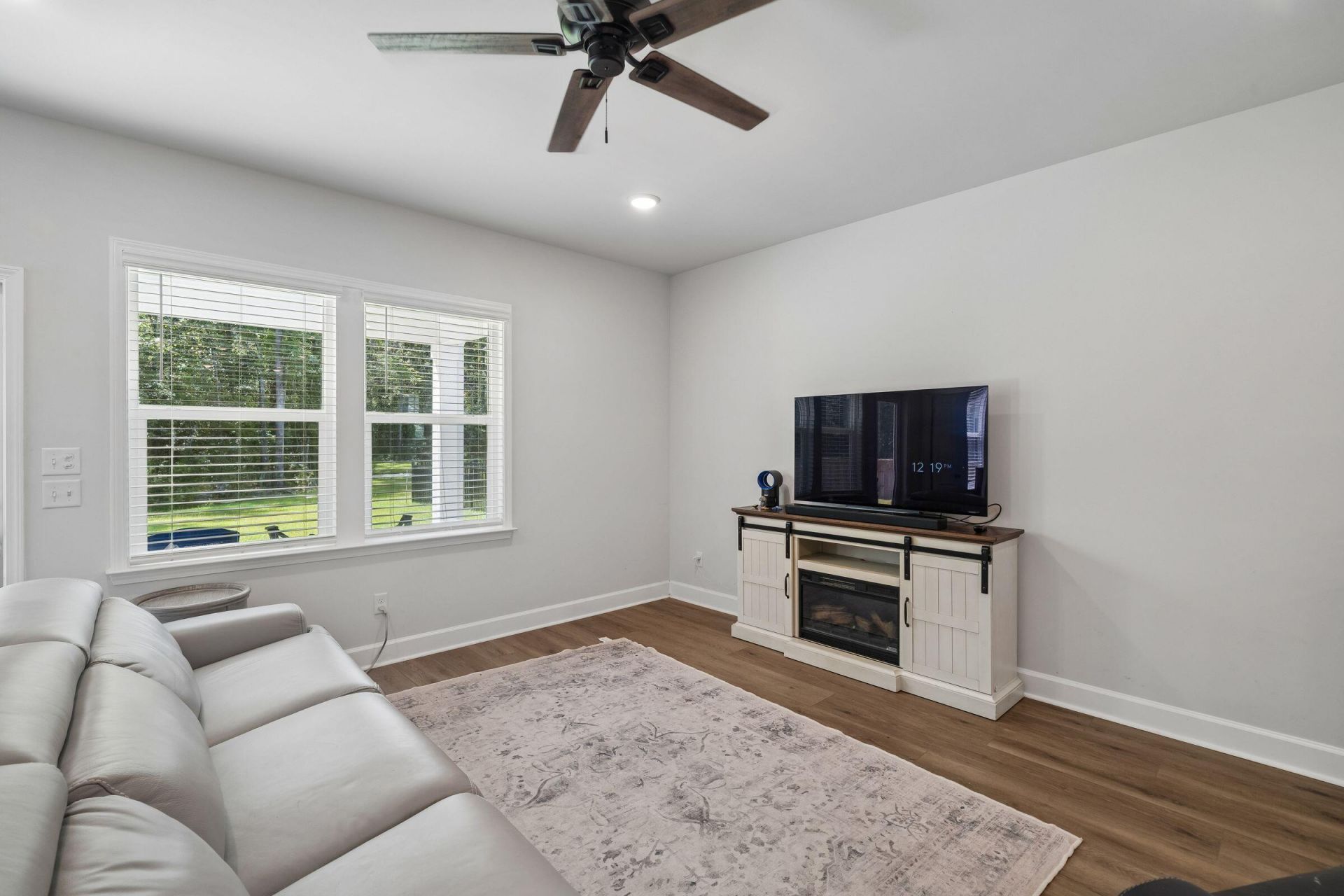 131 Royal Cainhoy Way Photo 14