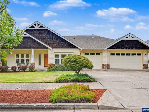 2880 SW Mulligan Pl, Corvallis, OR 97333