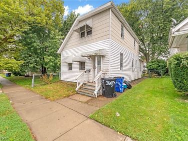 3273 W 44th Street , Cleveland, OH 44109