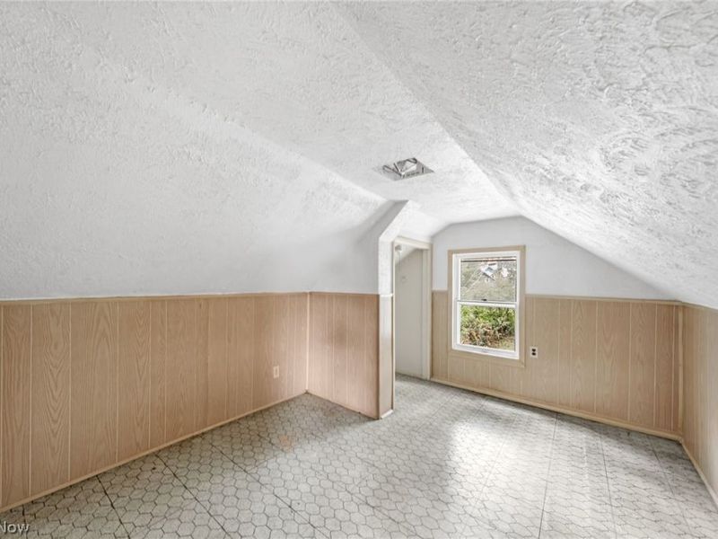 3273 W 44th Street, Cleveland, OH 44109 Photo 24