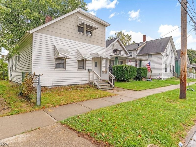 3273 W 44th Street, Cleveland, OH 44109 Photo 3