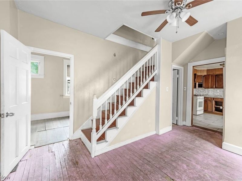 3273 W 44th Street, Cleveland, OH 44109 Photo 9