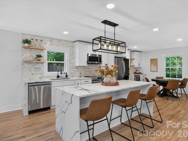4415 Deepwood Drive, Charlotte, NC 28226