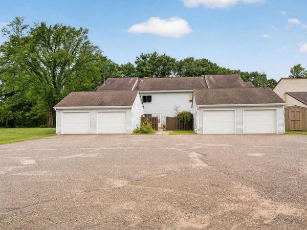 39208-39214 Grand Avenue, North Branch, MN 55056