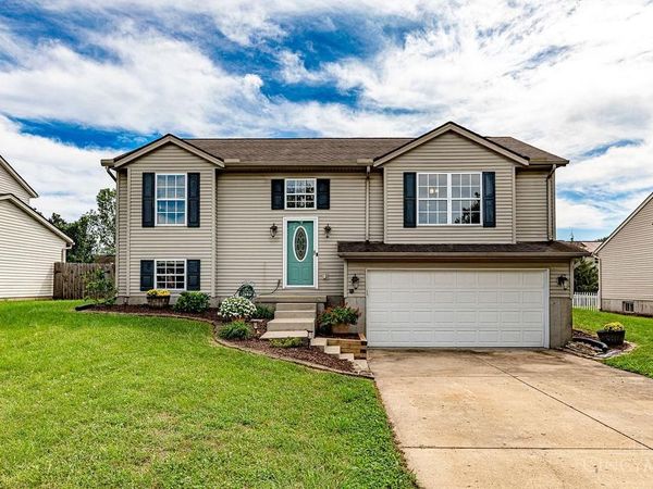 925 Autumn Court, Trenton, OH 45067