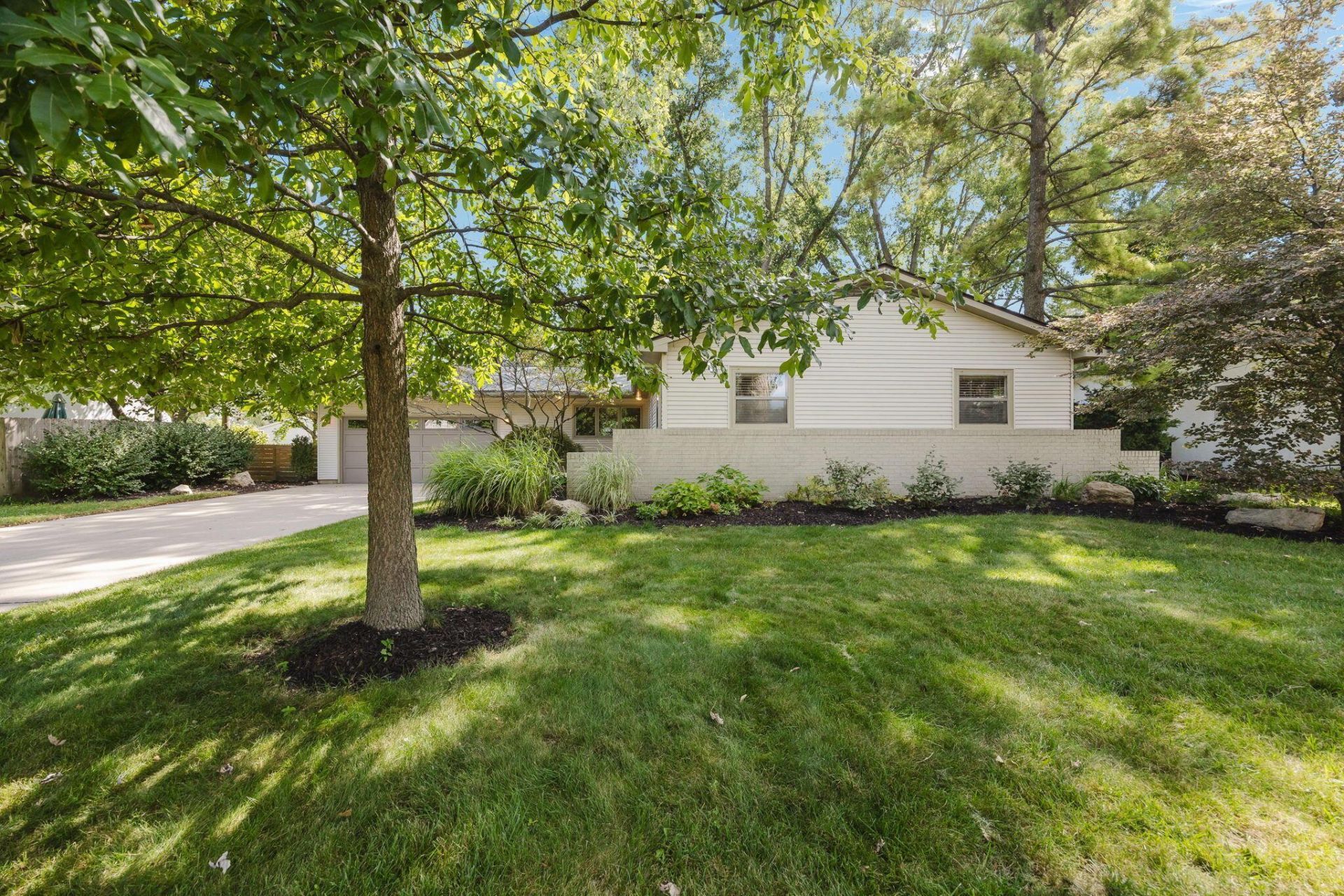 4116 Ruxton Lane , Columbus, OH 43220 Main Photo