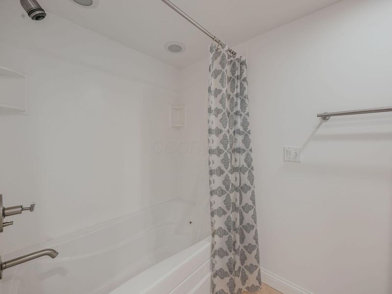 4116 Ruxton Lane, Columbus, OH 43220 Photo 30