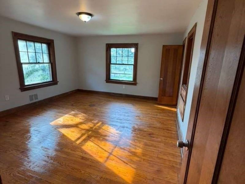 72 Harriman Avenue, Bedford, OH 44146 Photo 12