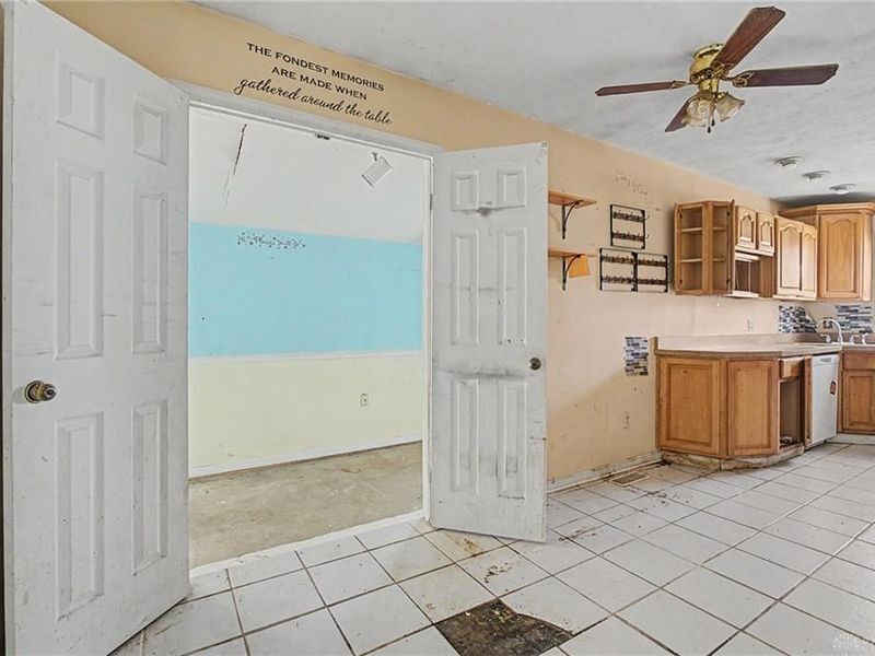 2260 N Aragon Avenue, Dayton, OH 45420 Photo 11