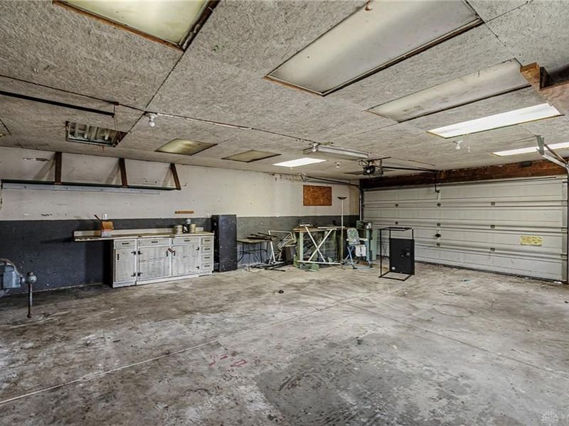 2260 N Aragon Avenue, Dayton, OH 45420 Photo 30