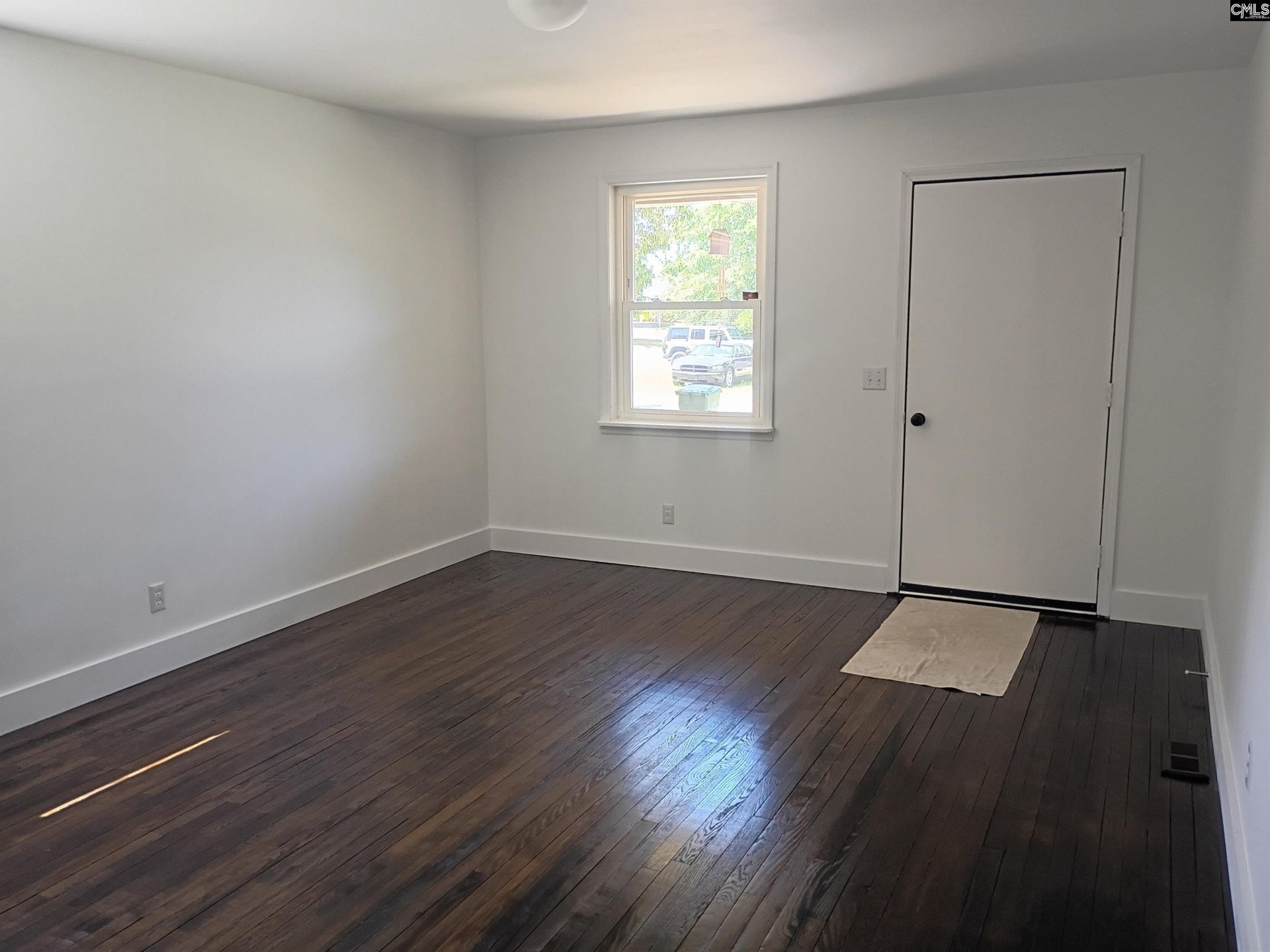 365 Tomentosa Drive N Photo 7