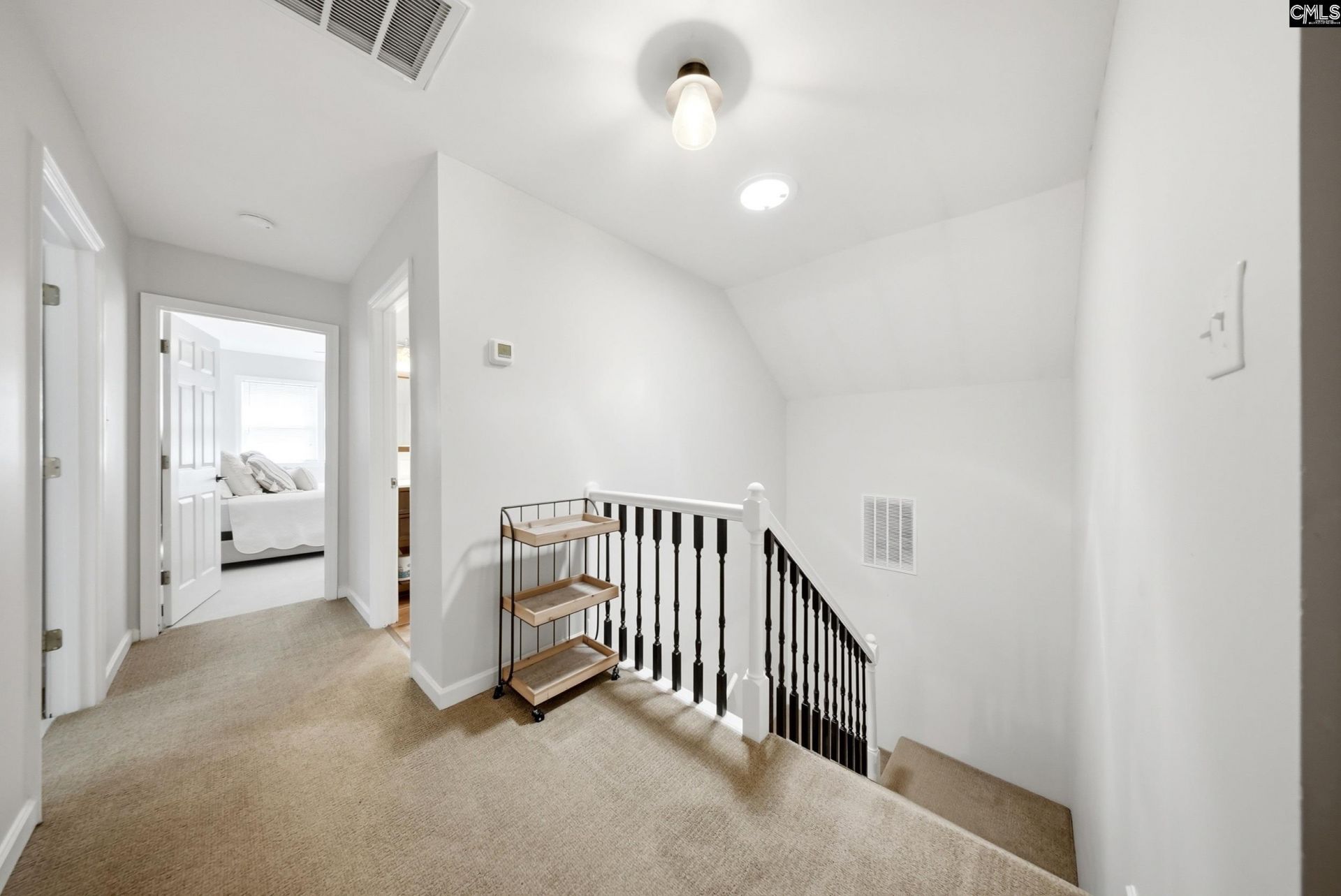 119 Derrick Drive Photo 23
