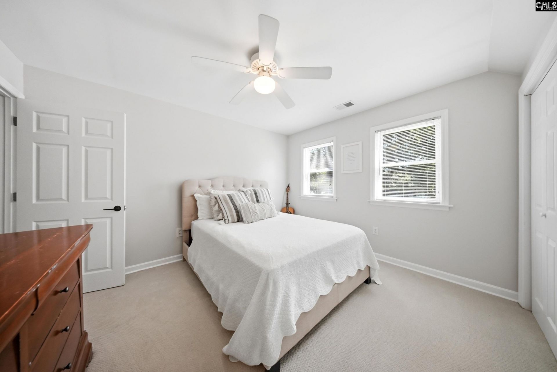 119 Derrick Drive Photo 25