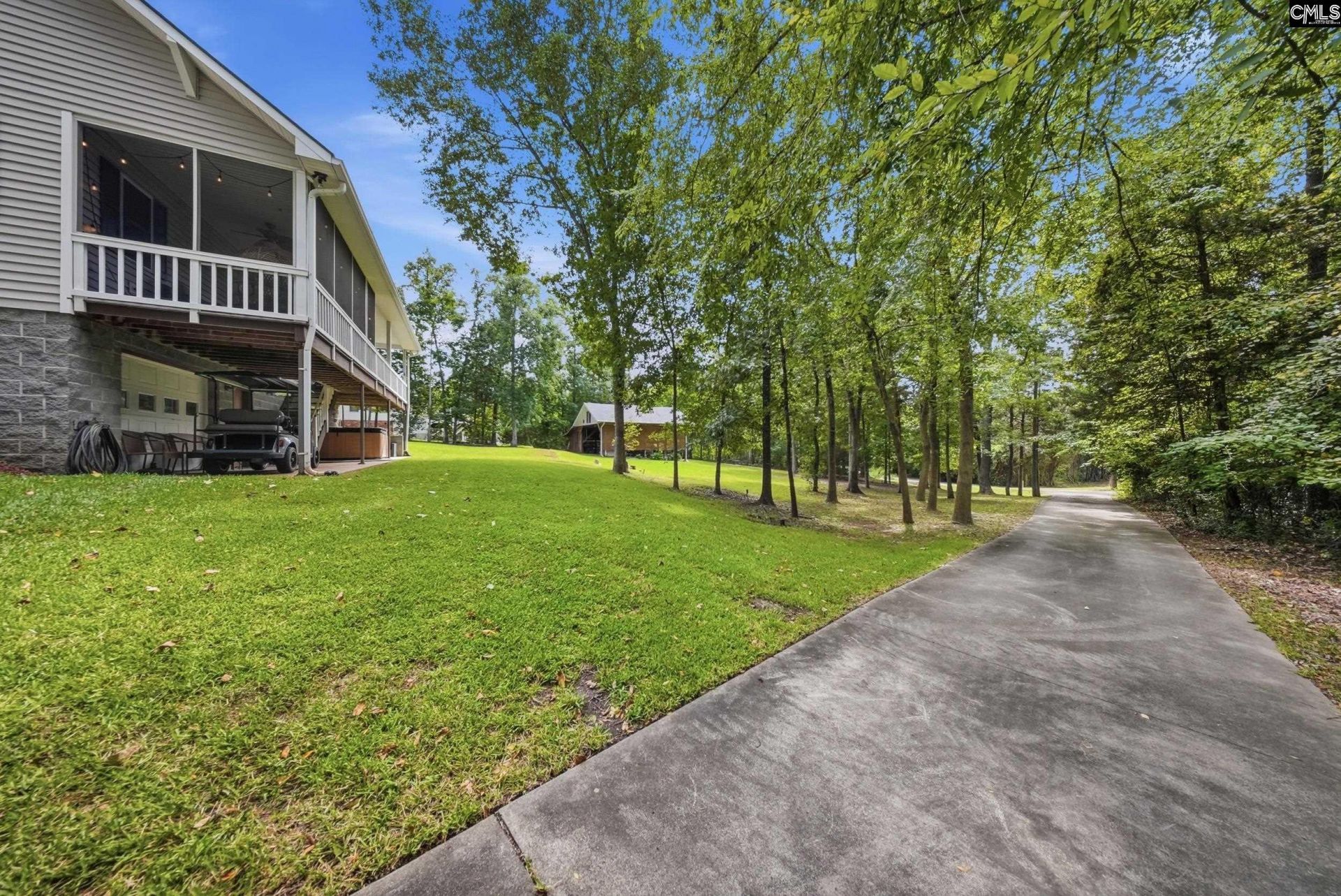 119 Derrick Drive Photo 44
